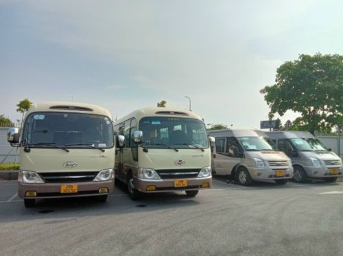 29 -seat cars from the airport - North Island (Vinwonders - Safari - Grand World - Hotel, ...) or vice versa