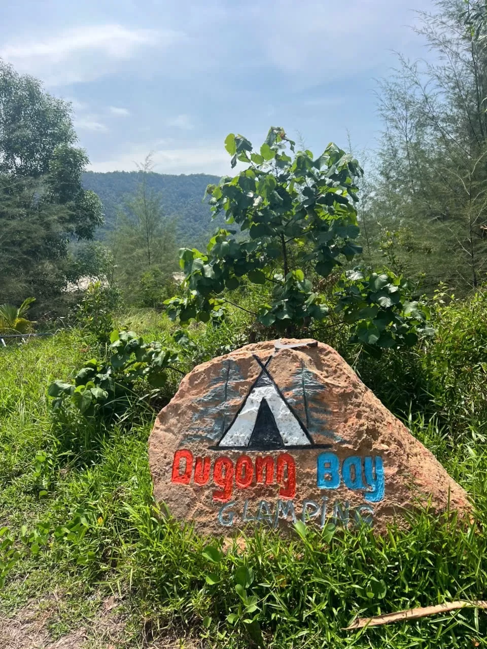 Combo 3 Ngày 2 Đêm tại Làng Chài Hàm Ninh + Tặng vé Đồi Nam Châm